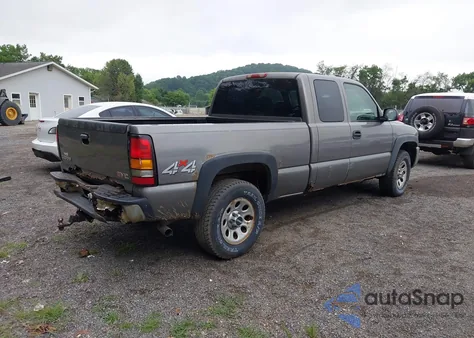 2007 GMC Sierra 1500 Classic Work Truck z USA, uszkodzony, nr VIN 1GTEK19V27E184309